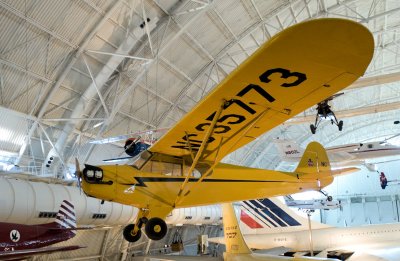 Piper J-3 Cub