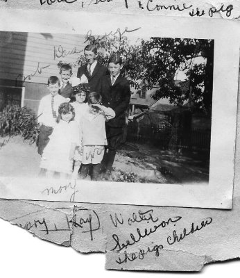 Mackie Bros and Aunt Kate's kids early 1920s