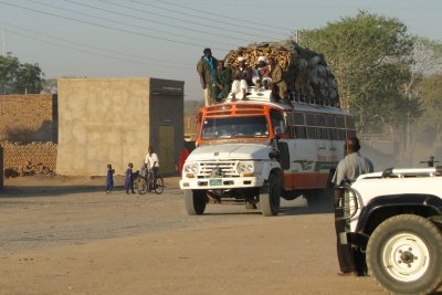 A morning bus from Kass to Nyala