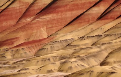 Painted Hills (close up)