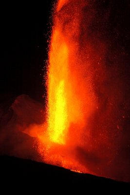 Etna - Lava fountain