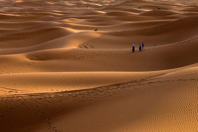 Erg Chebbi - عرق الشبي