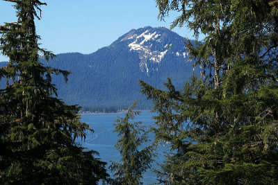 Petersburg Mountain and Petersburg from Frederick Road