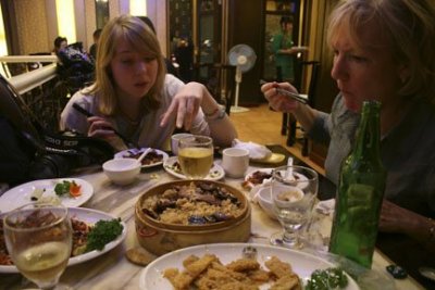 Dinner in Hangzhou.JPG