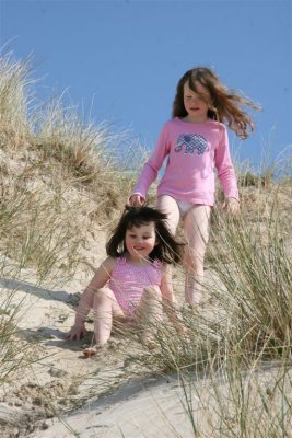 Risn & Isabel in dunes