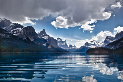 Maligne Lake