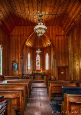 St Saviour's Church Inside