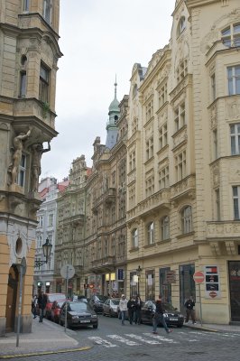 Dans les rues de Prague.jpg