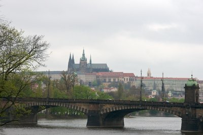Prague, quais de la Vltava.jpg