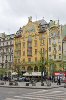 Prague, Place Vencelas.jpg