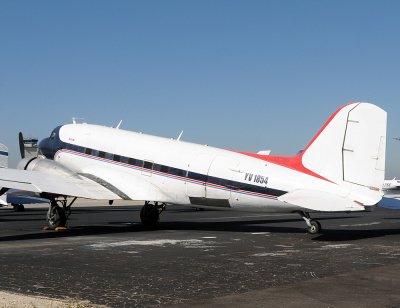 Douglas DC-3  ( YV1854 )
