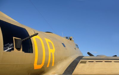B-17G Flying Fortress ( NL93012 )
