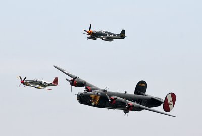 Consolidated B-24 Liberator ( NX224J )