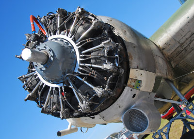 Pratt & Whitney R-1830 engine on DC-3 and C-47 Skytrain