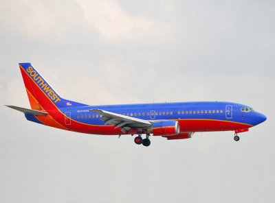 Southwest Airlines Boeing 737-300 ( N374SW )