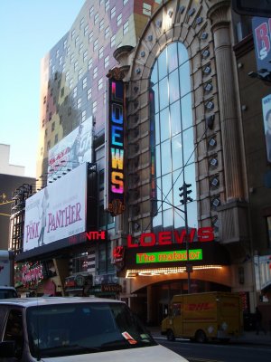 Un thtre prs de Times Square