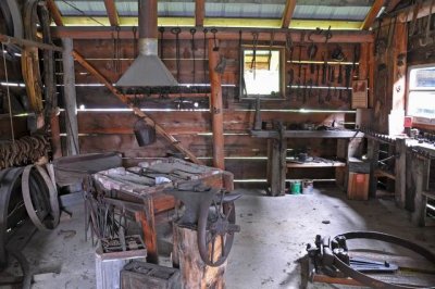 DSC_1905 Blacksmiths shop.jpg