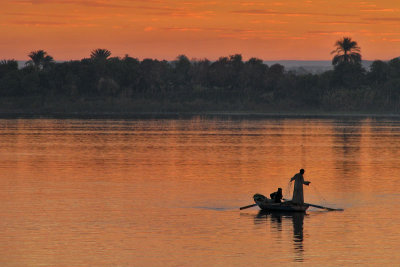 EdfuSunrise0968w.jpg