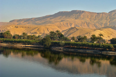 NileBank0854w.jpg