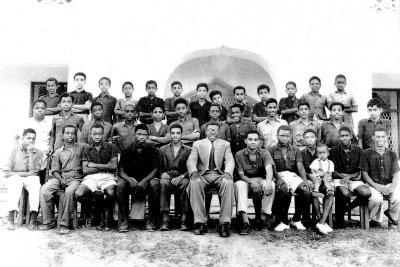 Darajani School Std VIII 1955