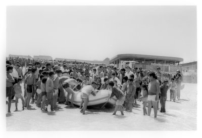 Diving expedition to sunken Egyptian warship Emir Farouk off Gaza beach June 4, 1972