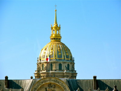 Les Invalides is a complex of buildings containing military museums and monuments