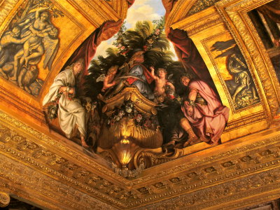 Ceiling corner artwork