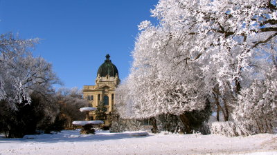 The Leg.Bldg. with a frozen fountain in the foreground