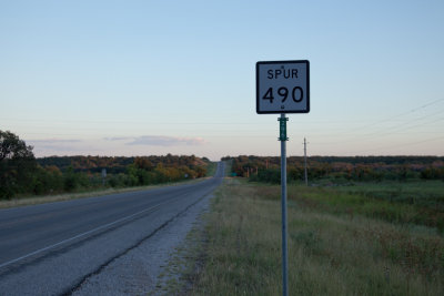 Spur 490 sign