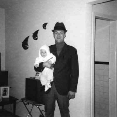Wolfgang_Bessel_and_son_Patrick.jpg
