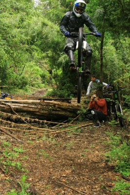 Downhill Pucon Diego 1