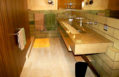 Upper Master Bathroom