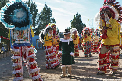 Malinche and dancers