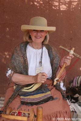Lady weaver