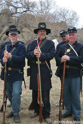 Union soldiers with rifles