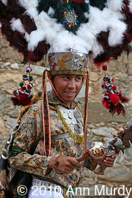 Danzante in procession