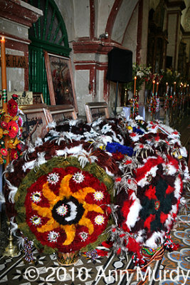 Penachos inside the church