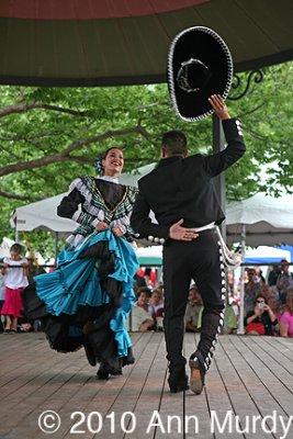 Couple dancing