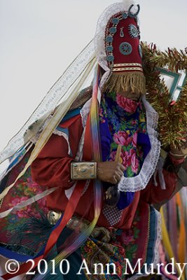 Danzante with red cuipil