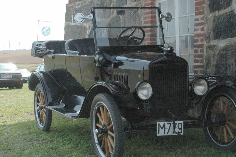 mllarens t-ford