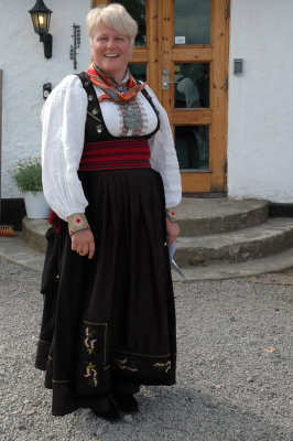 Elbjrg kldd fr syttende mai