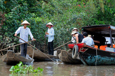 Going to the floting market