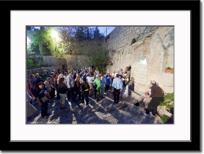 Crowd Going to the Garden Tomb Interior