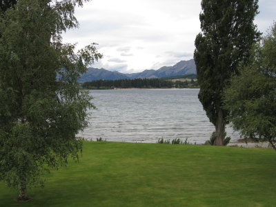 View of the lake from the town of Wanaka (rhymes with Hannukah)