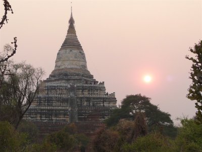 Sunset At Shwesandaw Pagoda