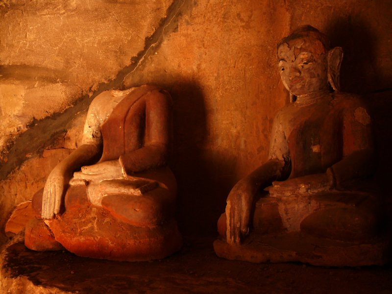 Buddhas Hpo Win Daung.jpg
