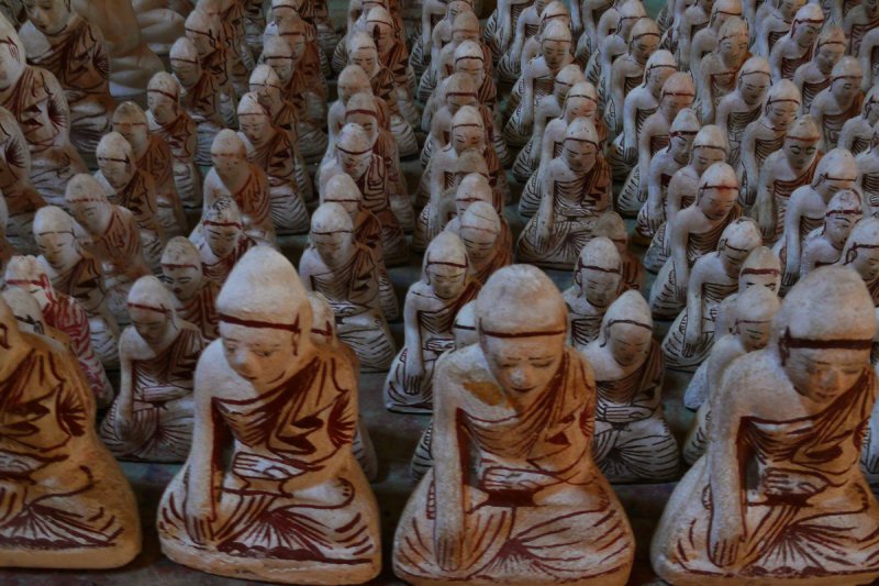 Mini buddhas to offer.jpg