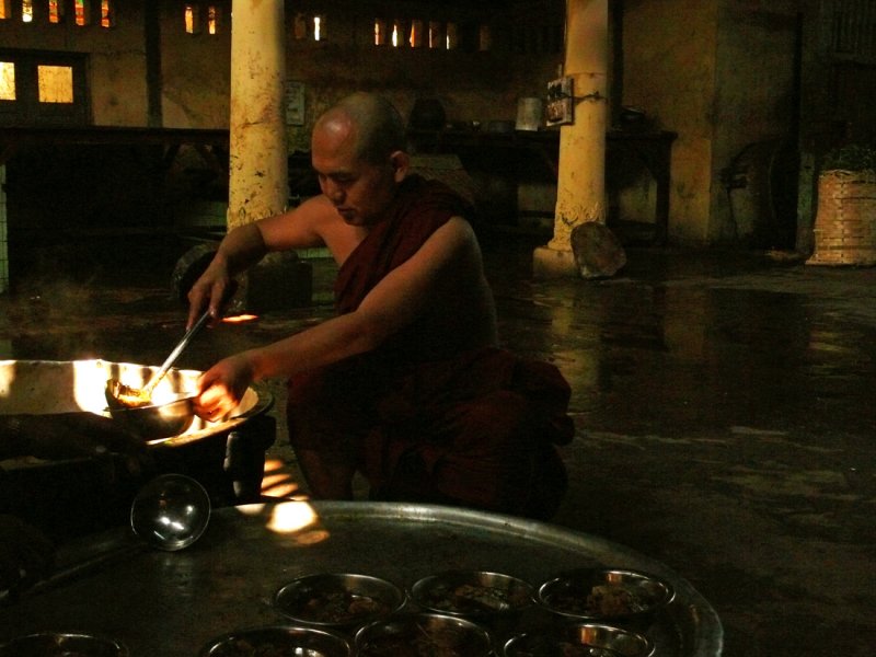 Chef in Bago.jpg