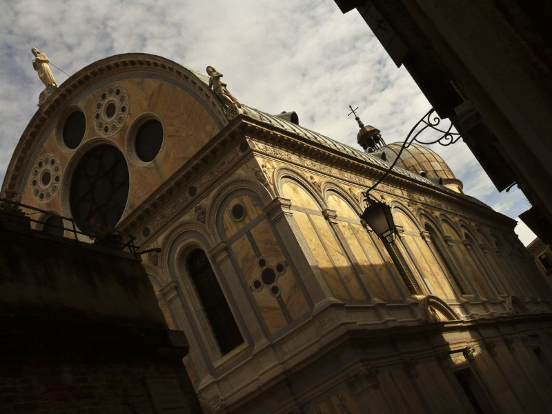 Santa Maria dei Miracoli box.jpg