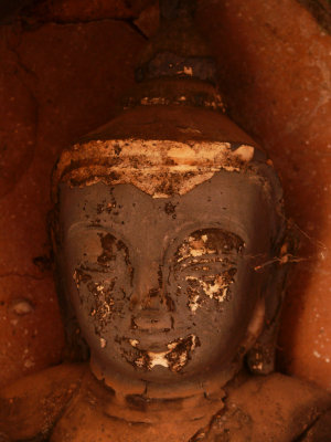 Goldleaf buddha.jpg